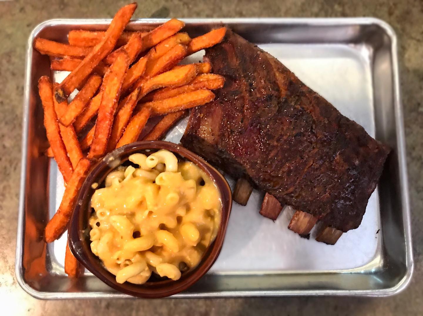 Route 8 BBQ in Hampton